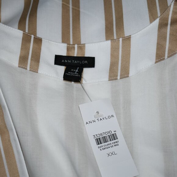 Ann Taylor Wrap Top - Picture 3 of 3